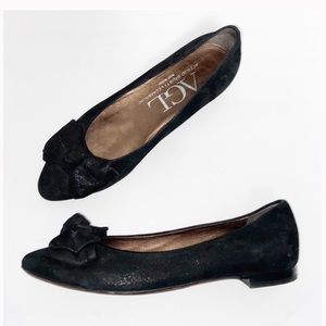 AGL black suede shimmer bow at the toe ballet slip on flat shoes size 6.5
